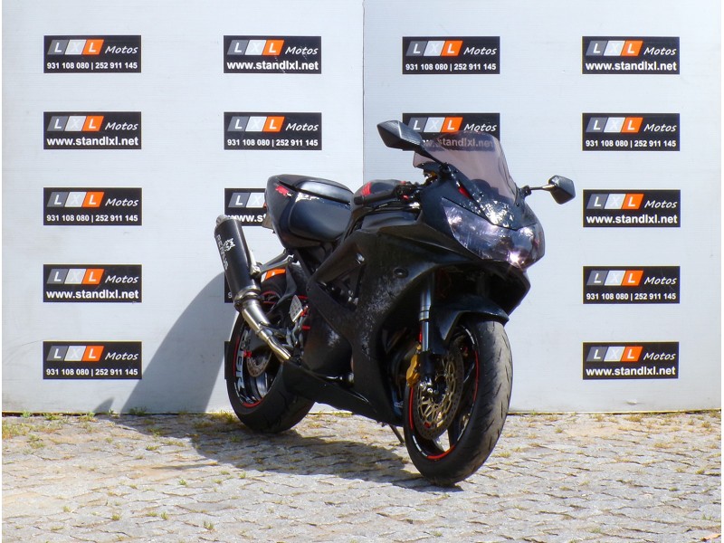 HONDA CBR 929 RR